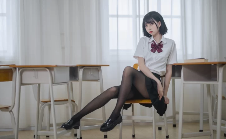 【美女写真】许岚LAN – JK黑丝 [40P-426MB]