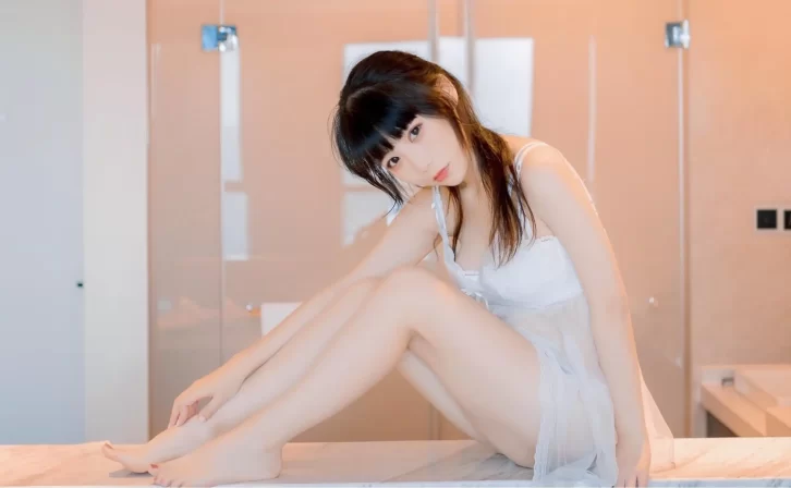 【美女写真】usejan蓝蓝 – 薄纱睡衣[42P-75MB]