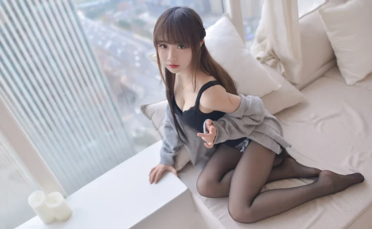 【美女写真】雪琪SAMA – 牛仔黑丝大姐姐 [51P/449MB]