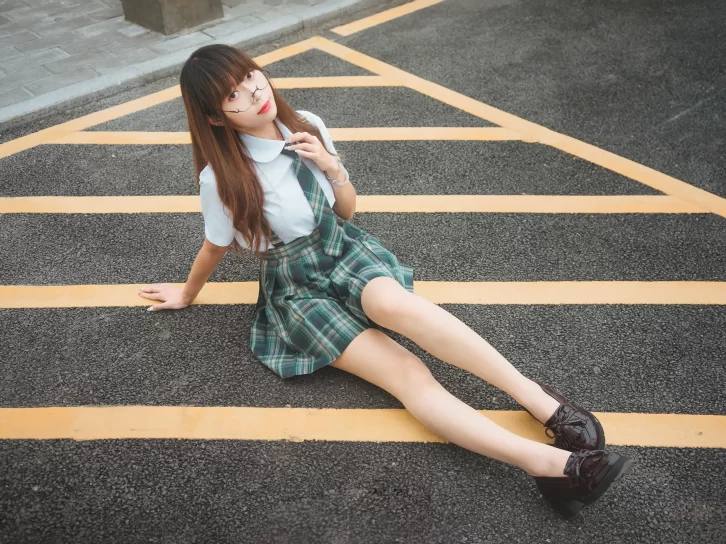 【美女写真】Money冷冷 – JK[9P-48MB]