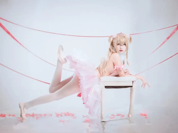 【cosplay】是一只熊仔吗 – NO.01 anmi 后辈酱 [20P-41MB]