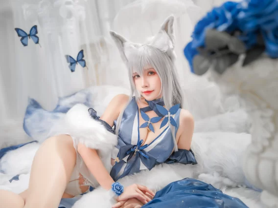 【cosplay】Neko-薇薇 – 信浓礼服[30P-74MB]