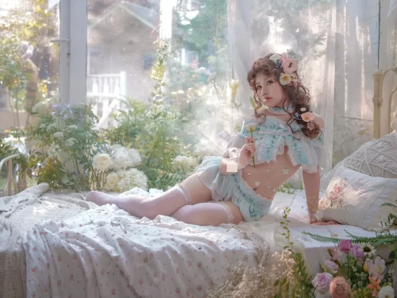 【美女写真】一笑芳香沁 – 豌豆公主 [30P-235MB]