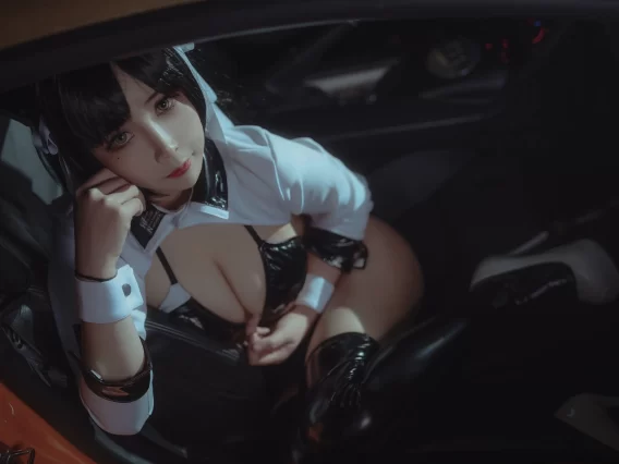 【cosplay】抱走莫子a – 爱宕[22P-404GB]