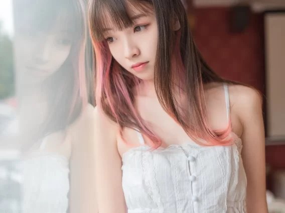 【美女写真】祖木子 – 白丝蕾丝梦 [49P-250MB]