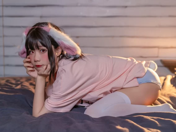 【美女写真】王胖胖u – 粉兔儿 [26P-422MB]