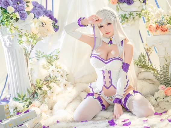 【cosplay】星之迟迟 –  爱蜜莉雅 [97P2V-1.73GB]