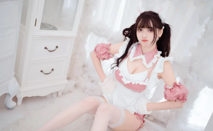【cosplay】陆卿卿 – 粉白皮女仆 [20P-134MB]