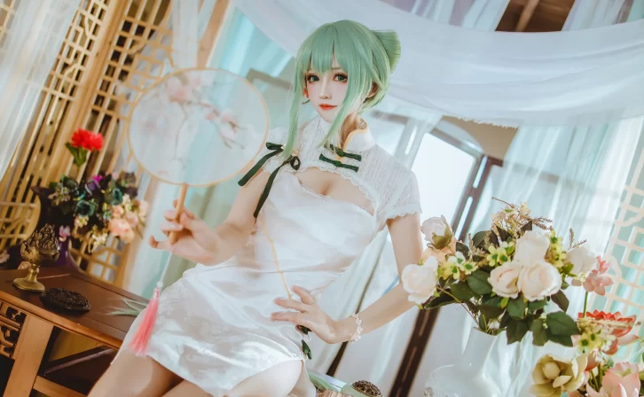 【cosplay】Coser衣衣 – 初音韶华 [36P-104MB]