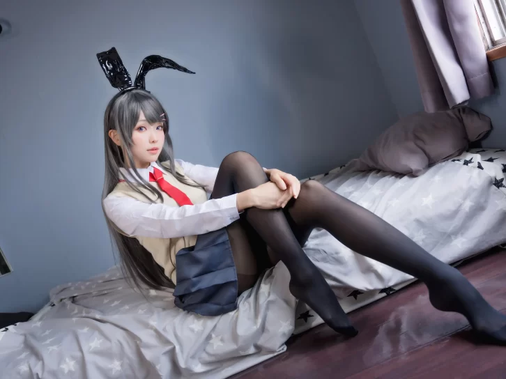 【cosplay】ElyEE子 –  麻衣學姊 [50P-70MB]