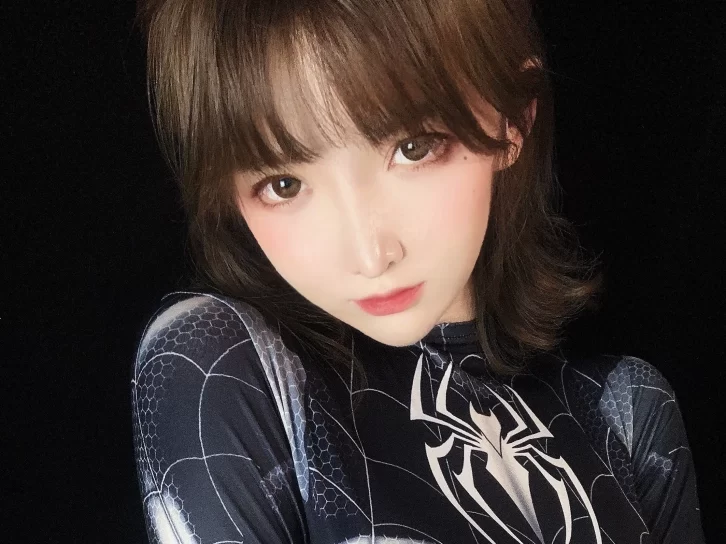 【cosplay】一小央泽 – 黑蜘蛛[30P-125MB]