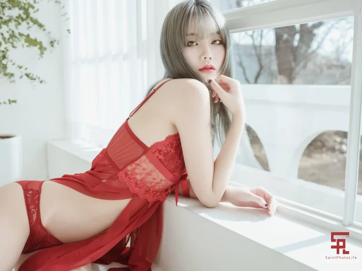 【写真合集】Yuna (윤아) – 33套合集[33T/9.67GB]