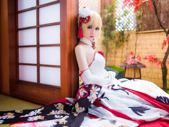 【cosplay】鳗鱼菲儿 – King of Knight 和风礼服 [18P-213MB]