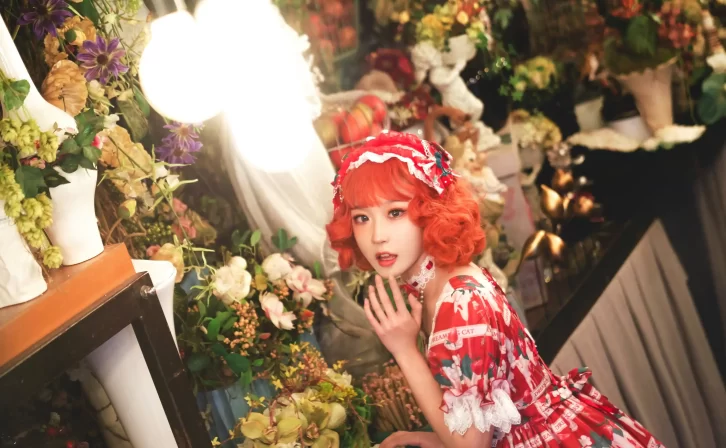 【美女写真】阿包也是兔娘 – lolita红裙2[28P-358MB]