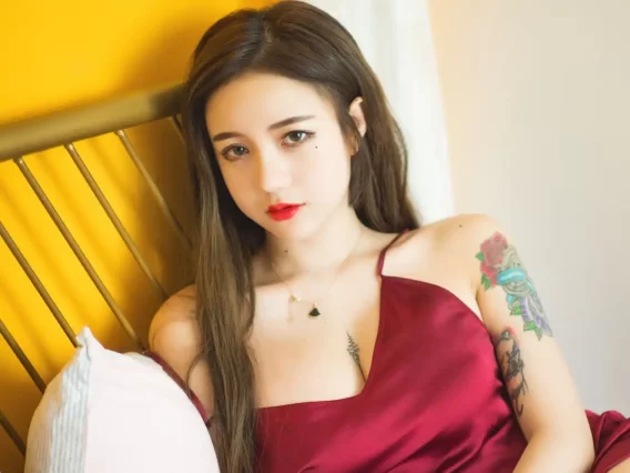 【美女写真】洛丽塔大哥 – 吊带睡衣[14P-40.2MB]