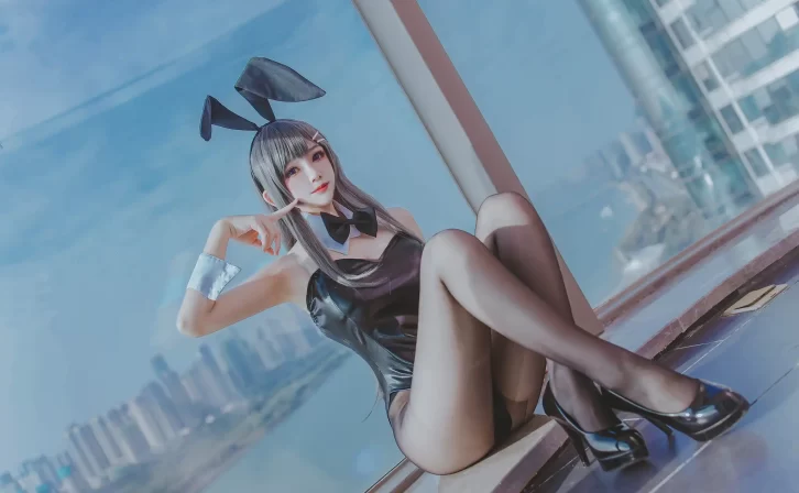 【cosplay】Coser衣衣 – 麻衣兔女郎 [42P-78MB]