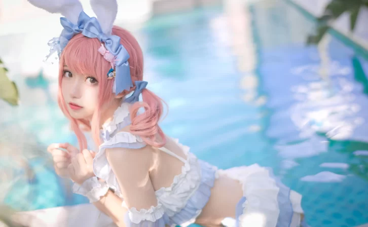 【cosplay】花柒Hana – 夏日甜芯泳装 [37P-87MB]