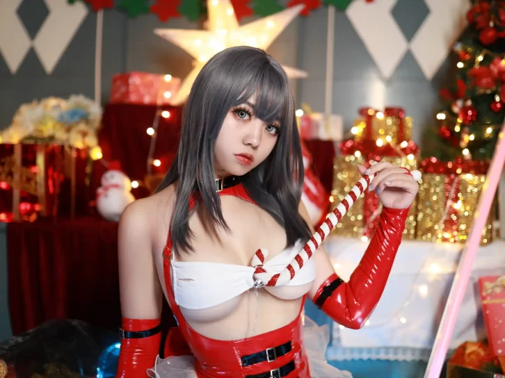 【cosplay】啊日日_Ganlory – 圣诞 [45P-289MB]