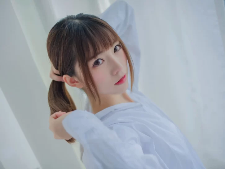 【美女写真】Kitaro_绮太郎 – 白衬衫[48P-297MB]