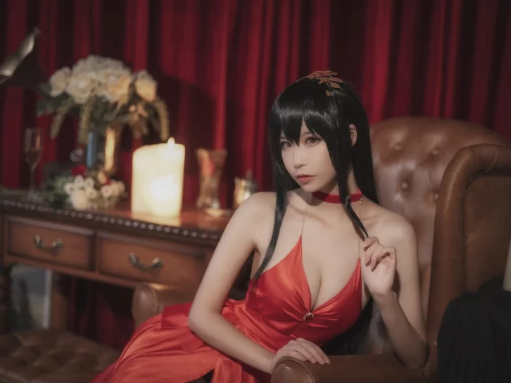 【cosplay】爱老师_PhD – 大凤礼服[6P-50.2MB]