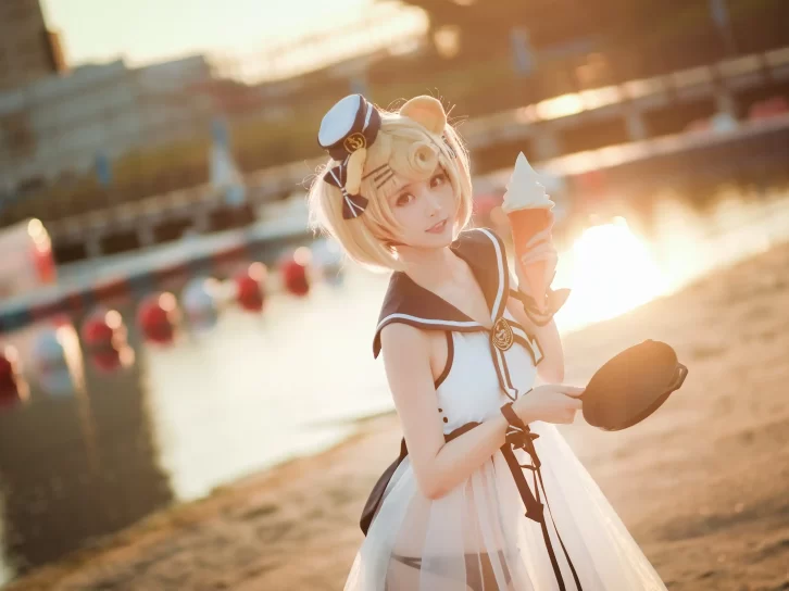 【cosplay】yui金鱼 –  古米泳装 [11P-123MB]