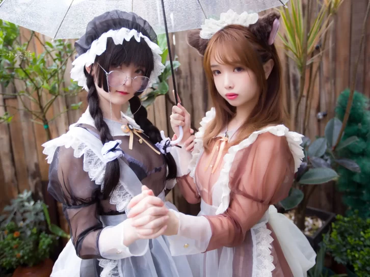 【cosplay】雯妹不讲道理&一小央泽 –  早安吻 [21P1V-126MB]