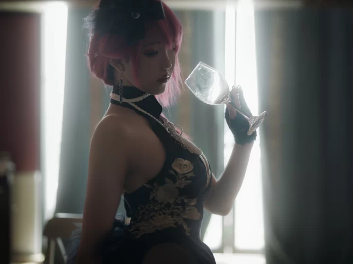 【cosplay】阿薰kaOri – 黑太子旗袍[20P-181MB]