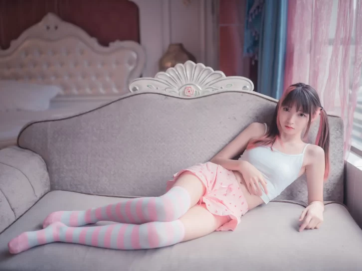 【美女写真】祖木子 – 粉白条纹小可爱 [50P-220MB]