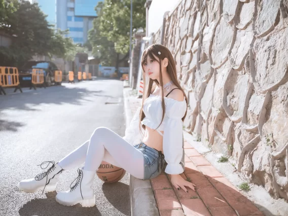 【美女写真】萌芽儿o0 – 邻家小恶魔[46P1V-426MB]