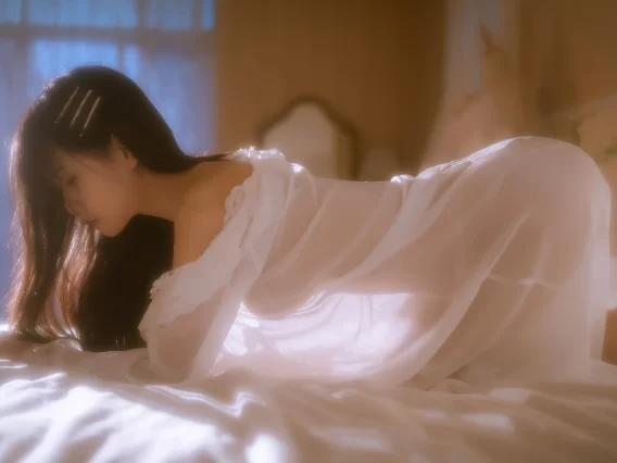 【美女写真】萌芽儿o0 – 金色套装[70P-1.28GB]