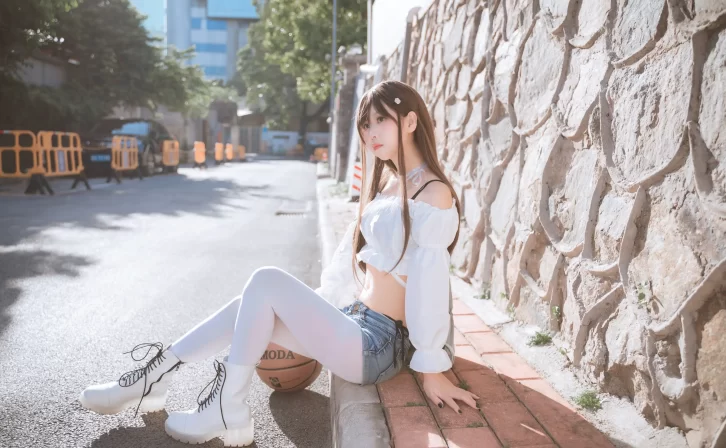 【美女写真】萌芽儿o0 – 邻家小恶魔[46P1V-426MB]