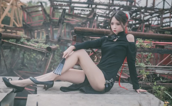 【美女写真】疯猫ss –  旗袍[20P-145MB]