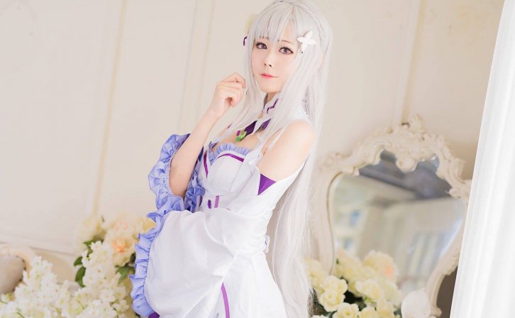 【cosplay】Arty亚缇 – RE从零开始的异世界生活-Emilia艾米莉亚[16P-2.25MB]