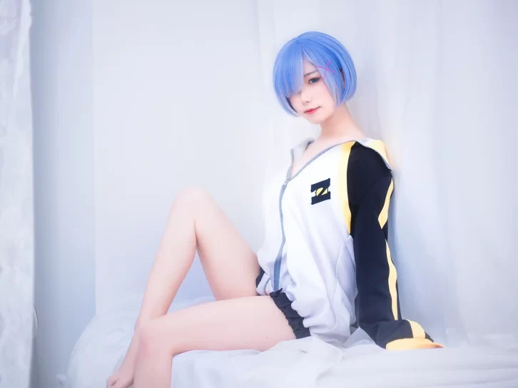 【cosplay】芋圆侑子 – 蕾姆运动服[9P-28MB]