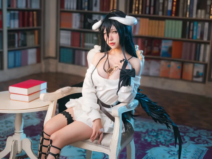 【写真合集】芋圆侑子 – 24套合集[24T/5.98GB]