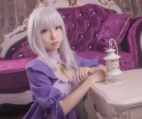 【cosplay】白易子教主 – RE从零开始的异世界生活-艾米莉娅[10P-124MB]