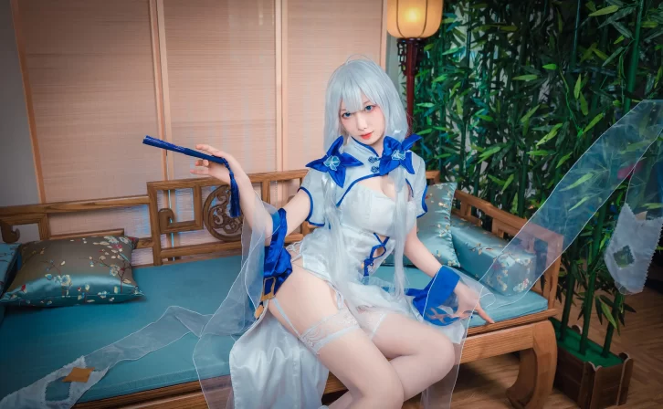 【cosplay】封疆疆v – 碧蓝航线 光辉cos [15P-43MB]