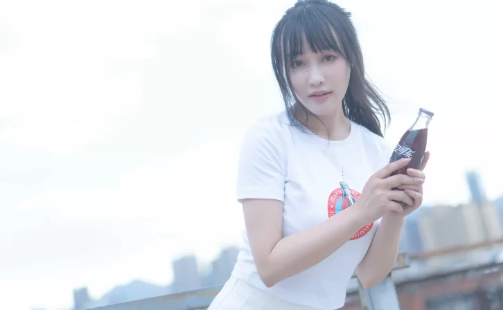 【美女写真】脱尾巴Mizuki – 可乐JK [18P-38MB]