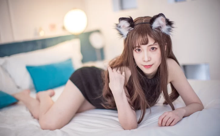 【cosplay】Sakiiii翎柒 – 私房内衣 [84P-1.64GB]