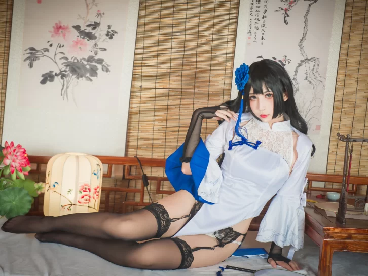 【cosplay】小酥酱 – 95式玉玲珑旗袍 [23P-122MB]