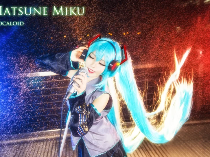 【cosplay】白易子教主 – VOCALOID[8P-17MB]