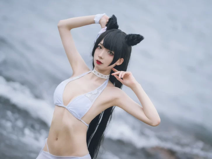 【cosplay】封疆疆v – 爱宕泳装 [14P-130MB]