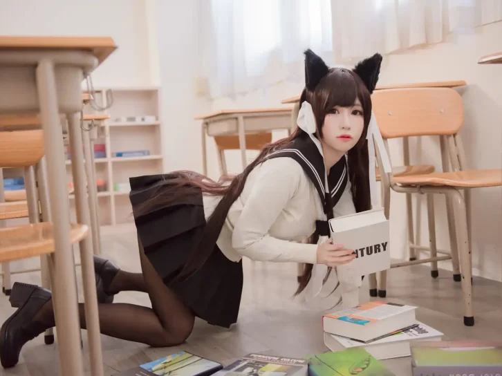 【cosplay】白神泱 – JK兽耳 [10P-6MB]