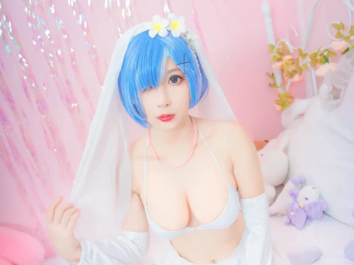 【cosplay】小酥酱 – 蕾姆婚纱 [9P-86MB]
