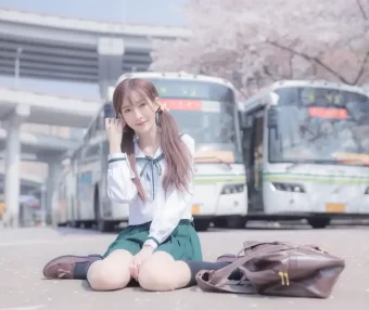 【美女写真】王羽杉Barbieshy – JK樱花[20P-26.6MB]