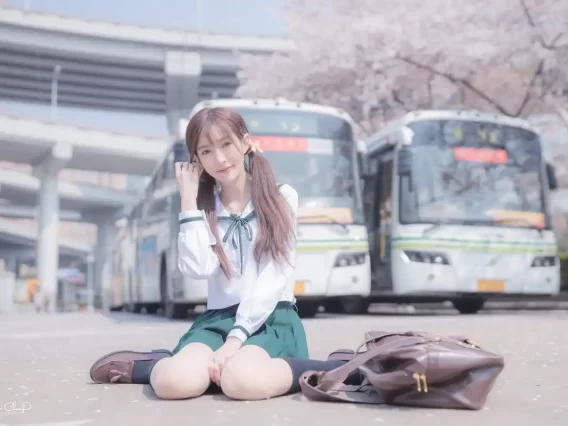 【美女写真】王羽杉Barbieshy – JK樱花[20P-26.6MB]