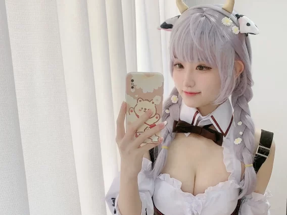 【cosplay】千阳(ちよ) – 白银诺尔 [11P-36MB]