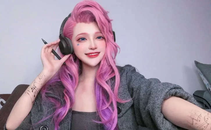 【cosplay】千夜未来(Senya Miku) –  Seraphine [12P-23MB]