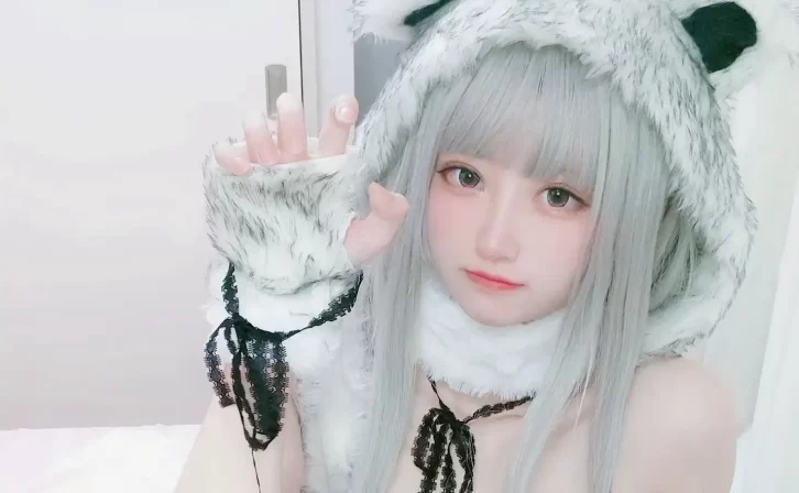 【美女写真】千阳(ちよ) – 白熊(原创) [14P-16MB]