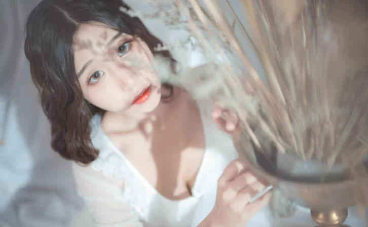 【美女写真】穆零Mu0 – 白丝[11P-13.3MB]